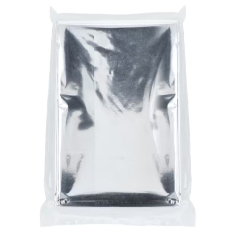Vue de face de la pochette contenant la couverture d’urgence, sans personnalisation visible sur la face présentée.