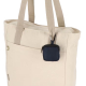Pochette en nylon pour écouteurs accrochée à l’anse d’un sac à l’aide du mousqueton, présentée sur sa face arrière sans personna Pochette en nylon pour écouteurs accrochée à l’anse d’un sac à l’aide du mousqueton, présentée sur sa face arrière sans personna