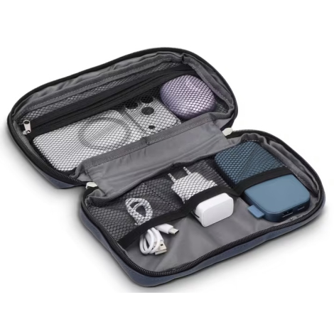 Sac organiseur Napa ouvert, montrant plusieurs compartiments de rangement contenant notamment un smartphone, une batterie extern