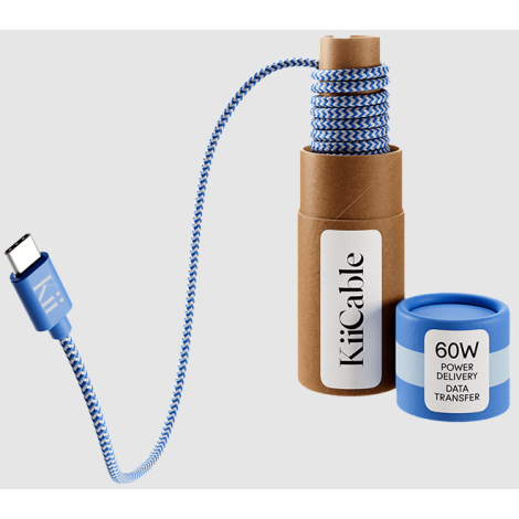 Câble tressé bleu partiellement déroulé à côté de son étui cylindrique en carton kraft avec capuchon bleu, avec personnalisation