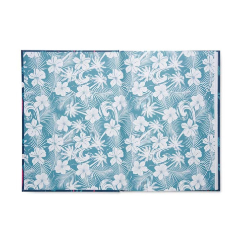 Double page intérieure présentant un motif floral imprimé sur l’ensemble des pages visibles avec personnalisation apparente