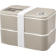 Boîte à lunch à double compartiment présentée fermée dans un coloris beige avec sangle élastique blanche, avec marquage visible Boîte à lunch à double compartiment présentée fermée dans un coloris beige avec sangle élastique blanche, avec marquage visible