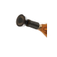 Bouteille équipée du bouchon avec personnalisation visible sur la partie supérieure et verseur intégré déployé. Bouteille équipée du bouchon avec personnalisation visible sur la partie supérieure et verseur intégré déployé.