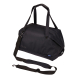 Sac de voyage vu de trois quarts avant avec bandoulière amovible présentée à l'avant du produit, sans marquage visible. Sac de voyage vu de trois quarts avant avec bandoulière amovible présentée à l'avant du produit, sans marquage visible.
