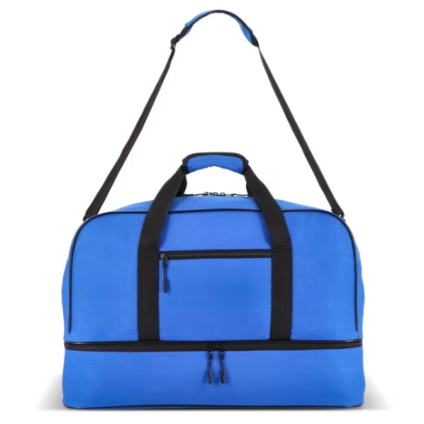 Sac de sport et de voyage présenté de face en coloris bleu, sans personnalisation visible sur la poche avant.