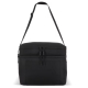 Sac isotherme à double compartiment présenté de face en coloris noir, sans personnalisation visible sur la poche avant. Sac isotherme à double compartiment présenté de face en coloris noir, sans personnalisation visible sur la poche avant.