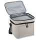 Sac isotherme à double compartiment ouvert montrant le compartiment supérieur avec sa doublure isotherme. Sac isotherme à double compartiment ouvert montrant le compartiment supérieur avec sa doublure isotherme.