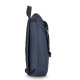 Vue de profil du sac à dos bleu pour ordinateur portable. Vue de profil du sac à dos bleu pour ordinateur portable.
