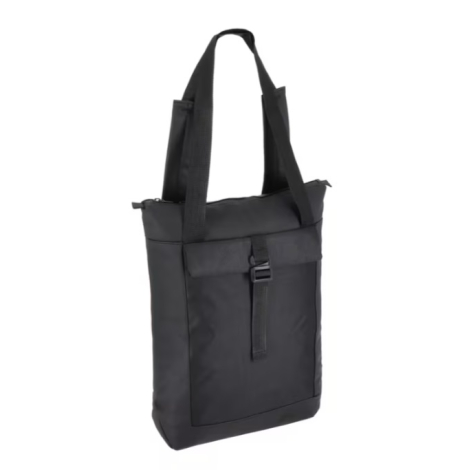 Sac à dos noir pour ordinateur portable vu de trois quarts.