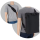 Sac à dos convertible porté comme sac à dos par un mannequin homme, accompagné d'un encart montrant le coussinet amovible de la Sac à dos convertible porté comme sac à dos par un mannequin homme, accompagné d'un encart montrant le coussinet amovible de la