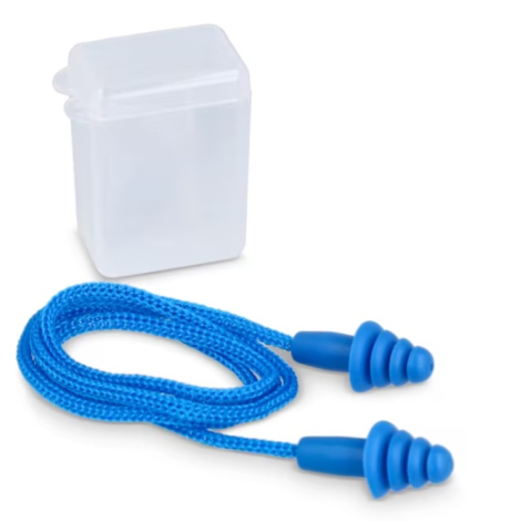 Étui de rangement contenant une paire de bouchons d'oreilles reliés par un cordon, présenté sans marquage visible.