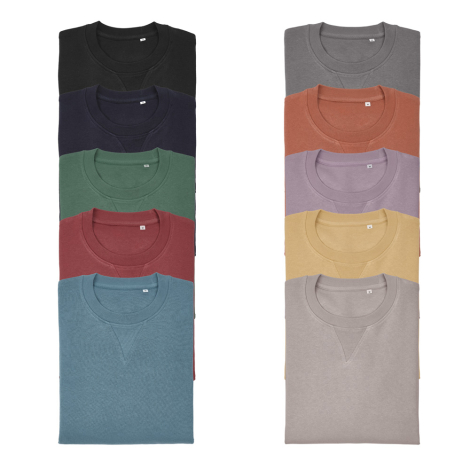 Sweats à col rond pliés dans dix coloris différents, sans personnalisation visible.