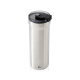 Mug isotherme en acier inoxydable présenté de face avec corps cylindrique et couvercle noir transparent muni d’un système d’ouve