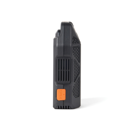 Profil du détecteur de monoxyde de carbone montrant les grilles d'aération latérales et le cache orange du port USB-C, sans marq