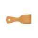Spatule en bois clair vue à plat, avec manche percé et extrémité large légèrement biseautée. Spatule en bois clair vue à plat, avec manche percé et extrémité large légèrement biseautée.