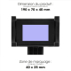 Vue du support pour smartphone de la perche à selfie, avec une zone rectangulaire de marquage matérialisée sur sa face arrière. Vue du support pour smartphone de la perche à selfie, avec une zone rectangulaire de marquage matérialisée sur sa face arrière.