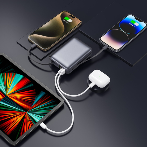 Batterie rechargeant plusieurs appareils simultanément.