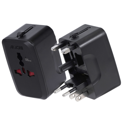 Adaptateur noir avec prise universelle en façade.