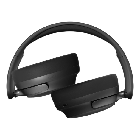 Casque à plat avec coussinets visibles.