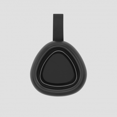 Vue de dessus d'une enceinte Bluetooth noire présentant une surface centrale triangulaire aux angles arrondis, entourée d'un reb