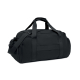 Vue de trois quarts de l'arrière du sac de sport noir, montrant un passant horizontal pour trolley, une bandoulière amovible et Vue de trois quarts de l'arrière du sac de sport noir, montrant un passant horizontal pour trolley, une bandoulière amovible et