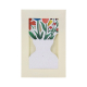 Calendrier vase fleuri en papier présenté dans sa pochette de protection beige, avec fenêtre transparente laissant apparaître le Calendrier vase fleuri en papier présenté dans sa pochette de protection beige, avec fenêtre transparente laissant apparaître le