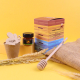 Coffret cadeau sur le thème des abeilles avec boîte illustrée façon ruche, pot de miel, coupelle de culture et abeille en bois p Coffret cadeau sur le thème des abeilles avec boîte illustrée façon ruche, pot de miel, coupelle de culture et abeille en bois p