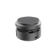 Vue du chargeur sans fil noir replié en un format cylindrique compact, avec son bras articulé rangé entre les deux parties circu Vue du chargeur sans fil noir replié en un format cylindrique compact, avec son bras articulé rangé entre les deux parties circu