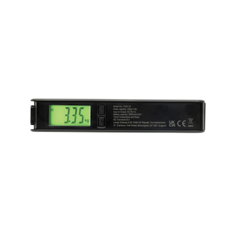Vue latérale de la balance à bagages noire avec écran numérique rectangulaire rétroéclairé en vert affichant un poids de 3,35 kg