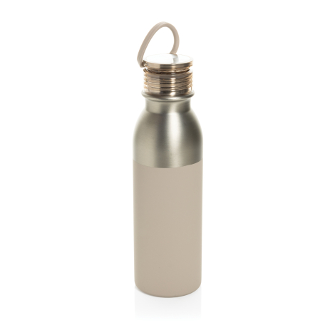 Gourde beige au corps cylindrique et à la partie supérieure en métal argenté satiné, équipée d'un bouchon transparent à vis avec